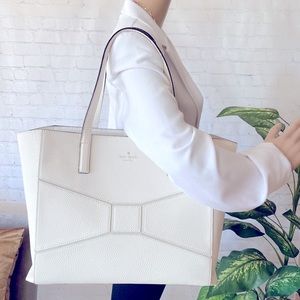 KATE SPADE NEW YORK BRIDGE PLACE FRANCISCA BOW TOTE - LARGE IVORY WHITE HANDBAG